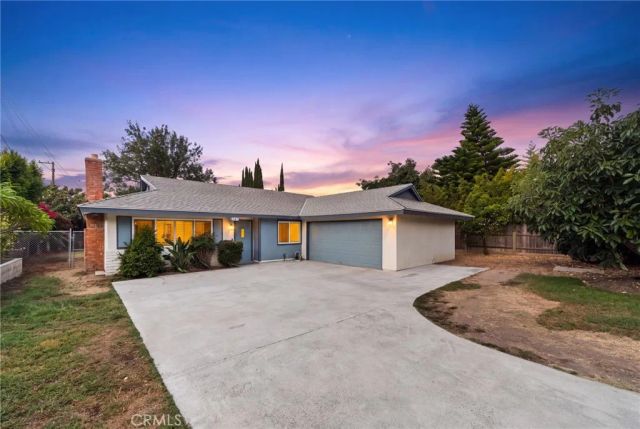 2342 E La Veta, Orange, CA 92869