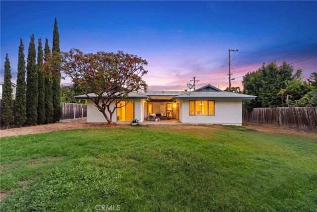 2342 E La Veta, Orange, CA 92869