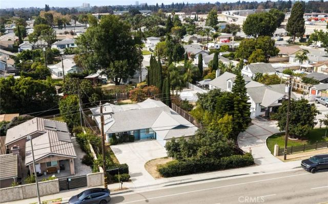 2342 E La Veta, Orange, CA 92869