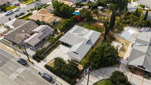 2342 E La Veta, Orange, CA 92869