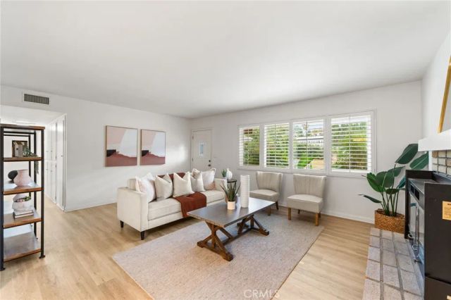 2342 E La Veta, Orange, CA 92869
