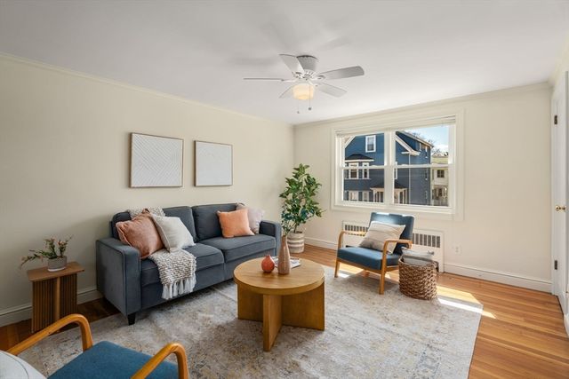 19 Thayer Rd 19, Belmont, MA 02478