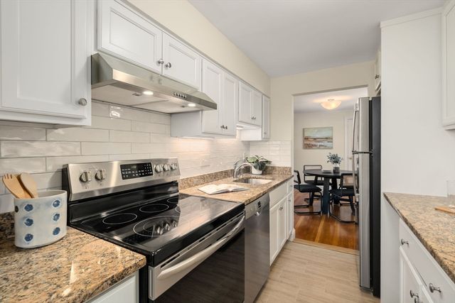 19 Thayer Rd 19, Belmont, MA 02478