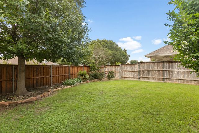 9832 Old Field Drive, Mckinney, TX 75072