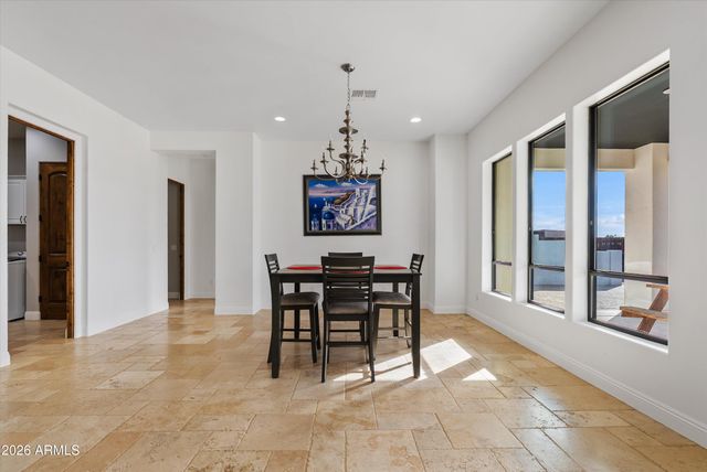 1617 W MADDOCK Road, Phoenix, AZ 85086