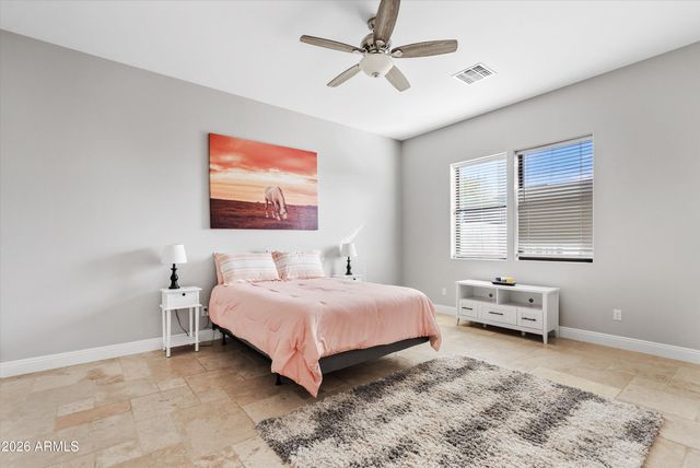 1617 W MADDOCK Road, Phoenix, AZ 85086