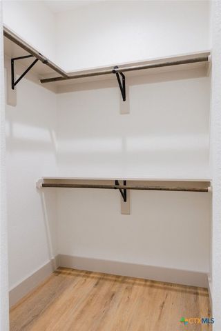 156 Essence Drive, Victoria, TX 77904