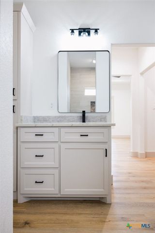 156 Essence Drive, Victoria, TX 77904