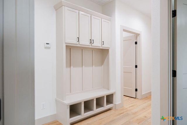 156 Essence Drive, Victoria, TX 77904