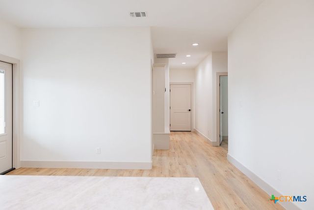 156 Essence Drive, Victoria, TX 77904