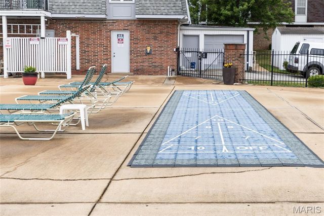 1675 Blue Ridge Drive B, Saint Louis, MO 63125