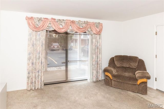 1675 Blue Ridge Drive B, Saint Louis, MO 63125