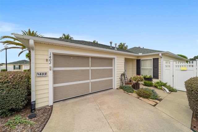 1402 CONCHAS DRIVE, The Villages, FL 32162