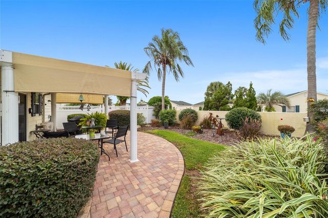 1402 CONCHAS DRIVE, The Villages, FL 32162