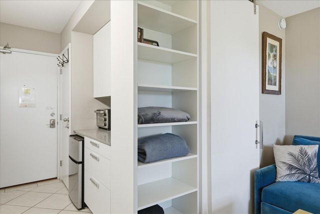 2575 S Kihei Rd Apt T207 207, Kihei, HI 96753