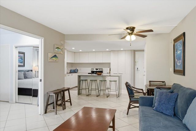 2575 S Kihei Rd Apt T207 207, Kihei, HI 96753