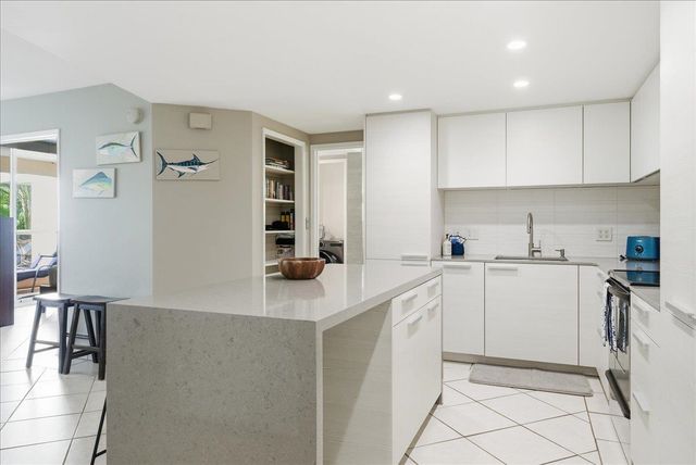 2575 S Kihei Rd Apt T207 207, Kihei, HI 96753