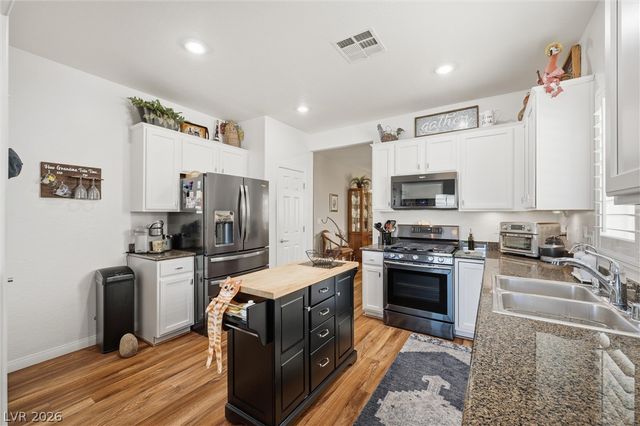 2373 Desert Sparrow Avenue, North Las Vegas, NV 89084
