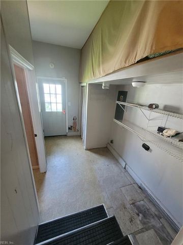 244 Vicky CT, Newport News, VA 23602