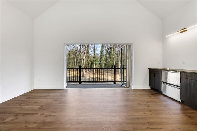 2375 Browns Mill SE Road, Atlanta, GA 30315