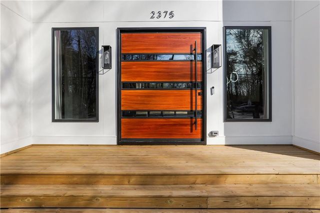 2375 Browns Mill SE Road, Atlanta, GA 30315