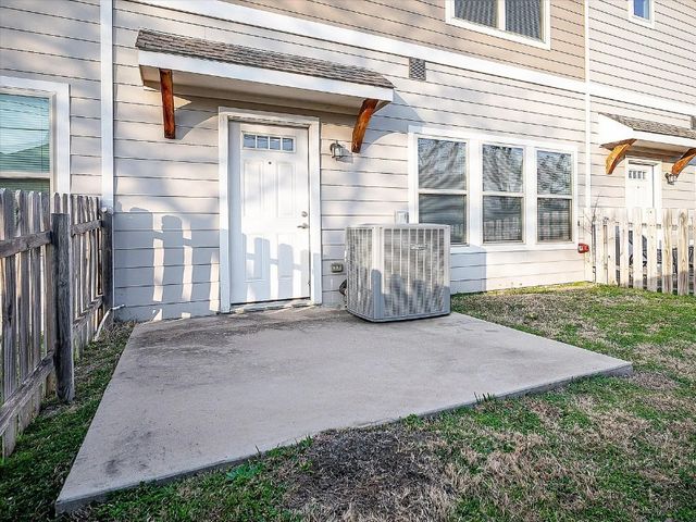 117 Springtree Street, Denton, TX 76209