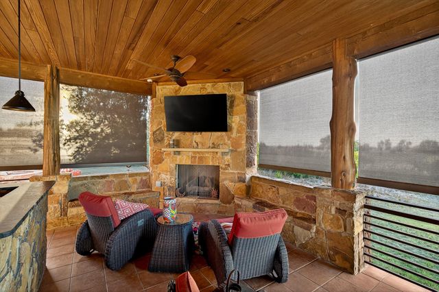 281 Cedar Mountain DR, Marble Falls, TX 78654