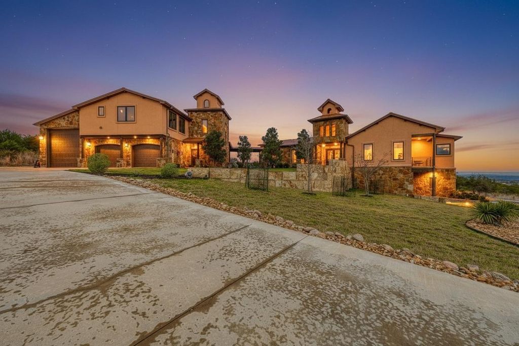 281 Cedar Mountain DR, Marble Falls, TX 78654