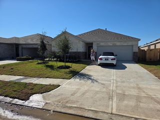 1743 Magnolia Jade Court, Crosby, TX 77532
