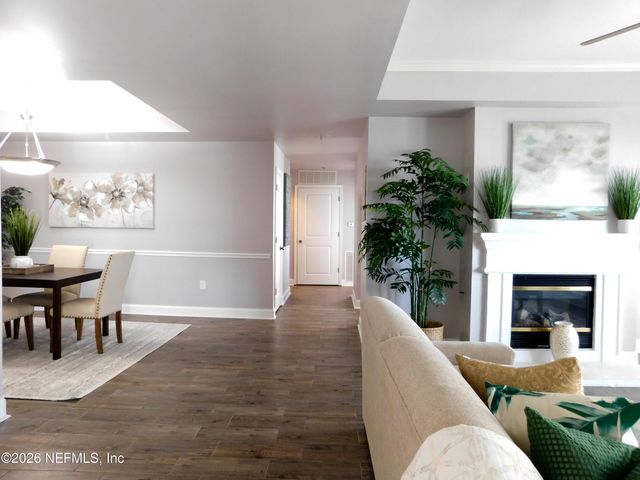 400 E BAY Street 306, Jacksonville, FL 32202