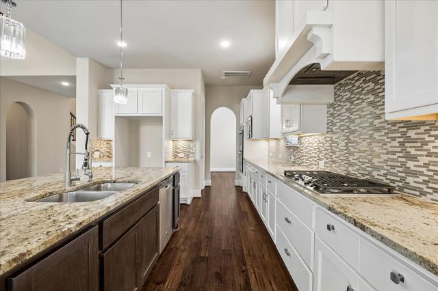 18907 Galloway Reach Drive, Cypress, TX 77433