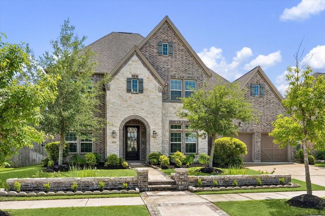 18907 Galloway Reach Drive, Cypress, TX 77433