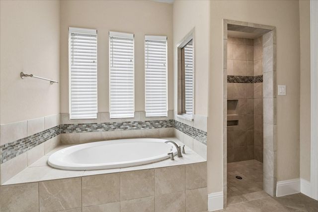 18907 Galloway Reach Drive, Cypress, TX 77433