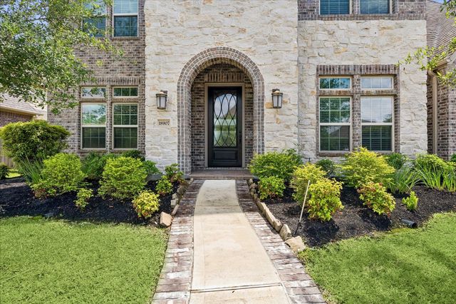 18907 Galloway Reach Drive, Cypress, TX 77433