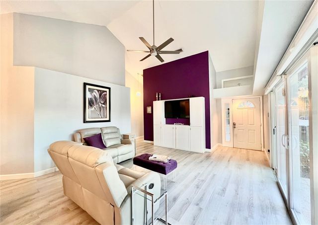 7801 ONTARIO STREET CIRCLE, Sarasota, FL 34243