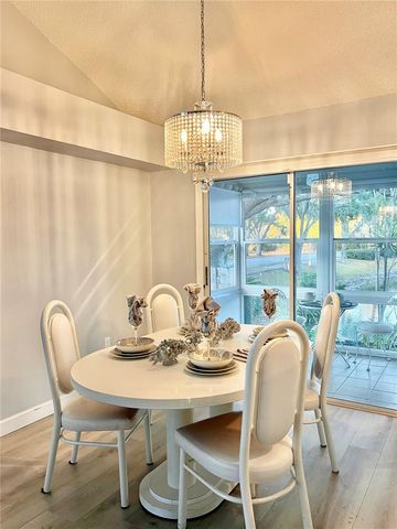 7801 ONTARIO STREET CIRCLE, Sarasota, FL 34243