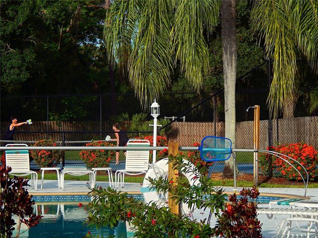 7801 ONTARIO STREET CIRCLE, Sarasota, FL 34243