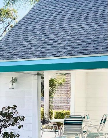 7801 ONTARIO STREET CIRCLE, Sarasota, FL 34243