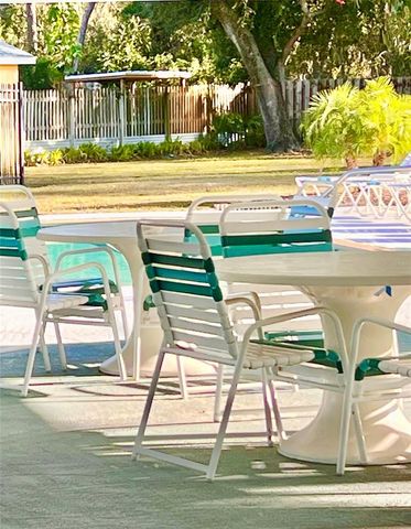 7801 ONTARIO STREET CIRCLE, Sarasota, FL 34243