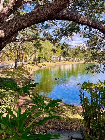 7801 ONTARIO STREET CIRCLE, Sarasota, FL 34243