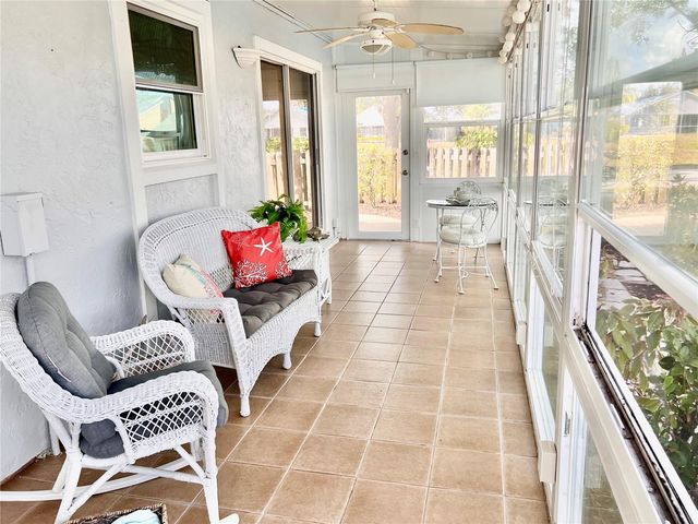 7801 ONTARIO STREET CIRCLE, Sarasota, FL 34243