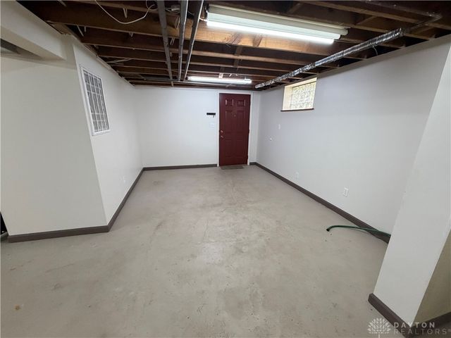 71 Westbrook Road, Dayton, OH 45415