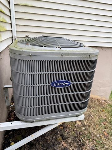 71 Westbrook Road, Dayton, OH 45415