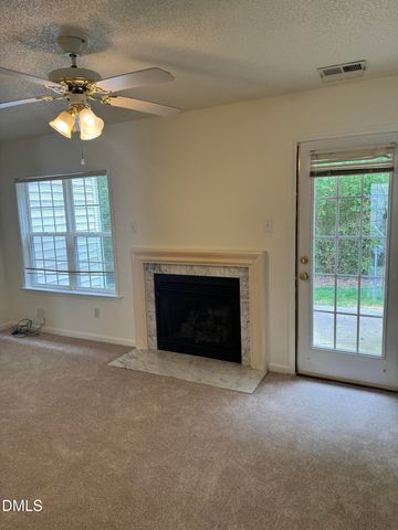 4803 Tanglewood Oaks Street, Raleigh, NC 27610