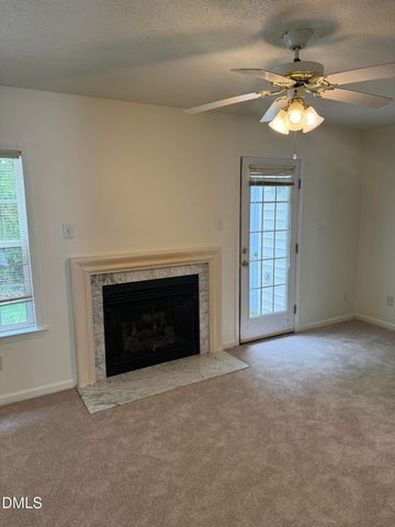 4803 Tanglewood Oaks Street, Raleigh, NC 27610