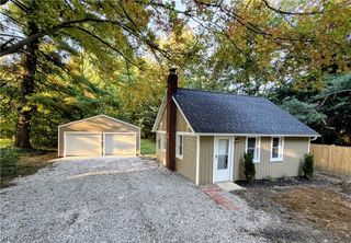 1751 E Turkeyfoot Lake Road, Akron, OH 44312