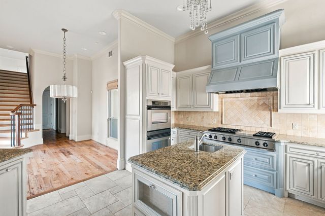 6649 Canyon Oaks Circle, Plano, TX 75024
