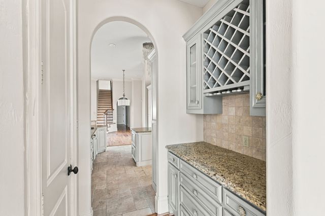 6649 Canyon Oaks Circle, Plano, TX 75024