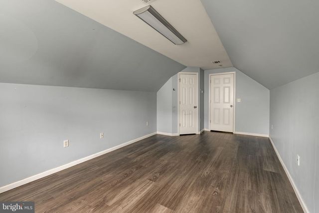 4 SURREY DR, Stevens, PA 17578