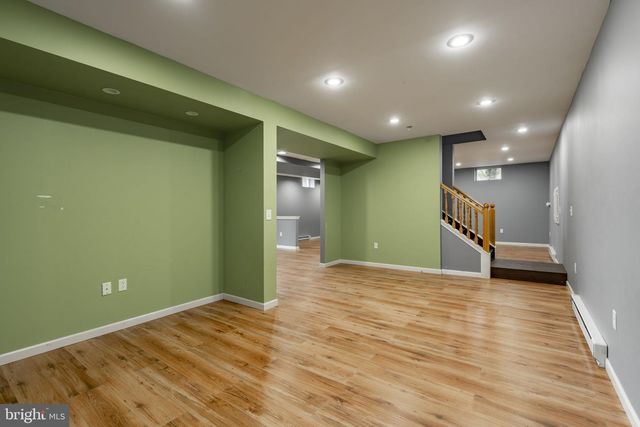 4 SURREY DR, Stevens, PA 17578